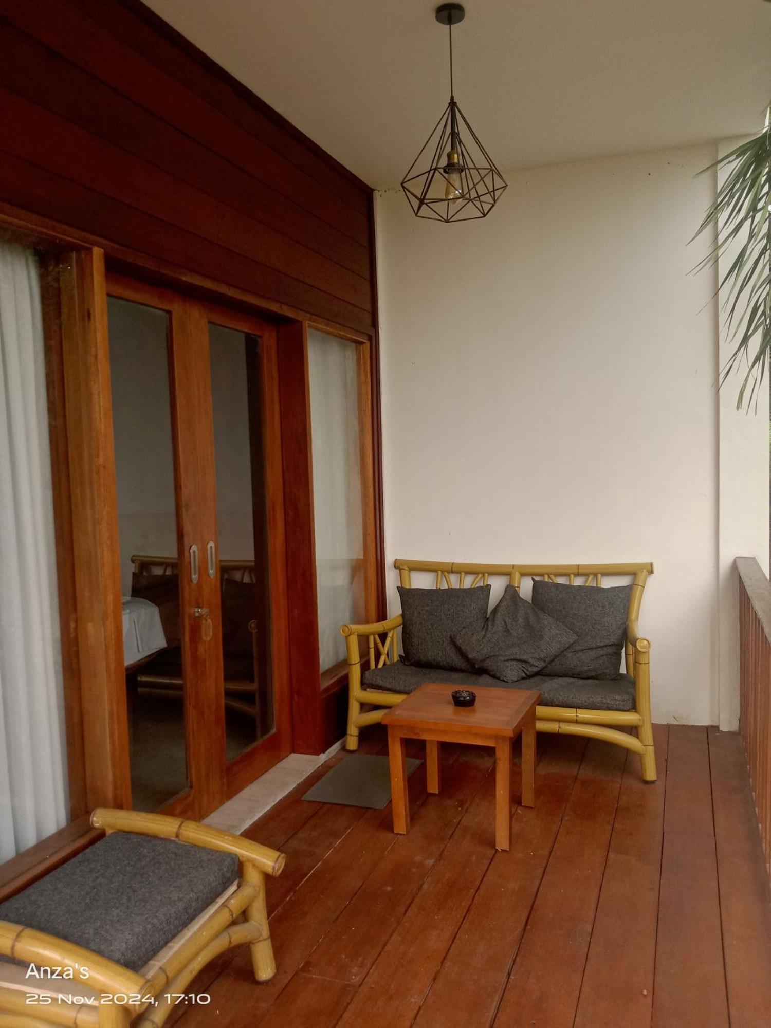 Village Vibes Lombok Kuta  Εξωτερικό φωτογραφία