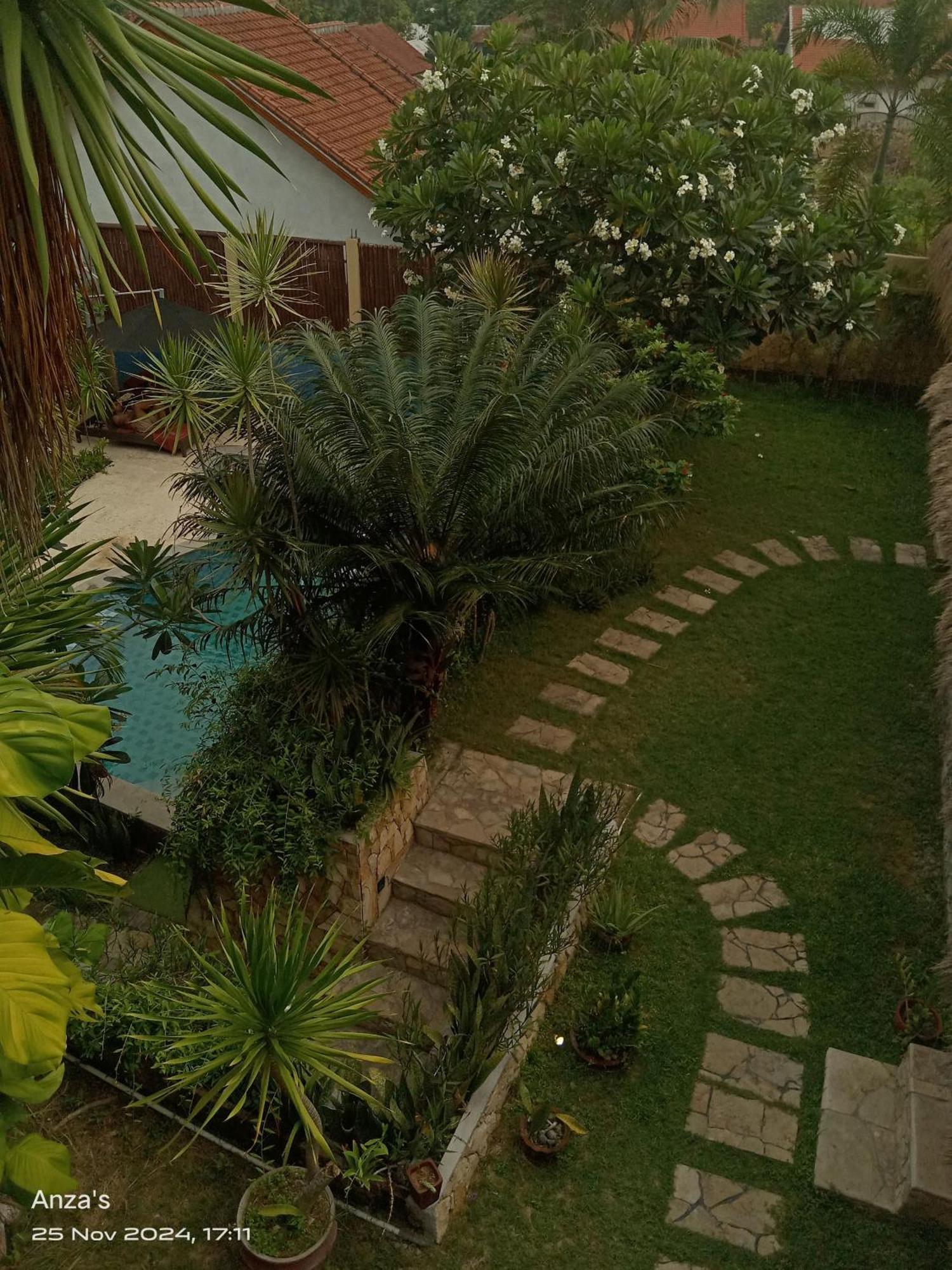 Village Vibes Lombok Kuta  Εξωτερικό φωτογραφία